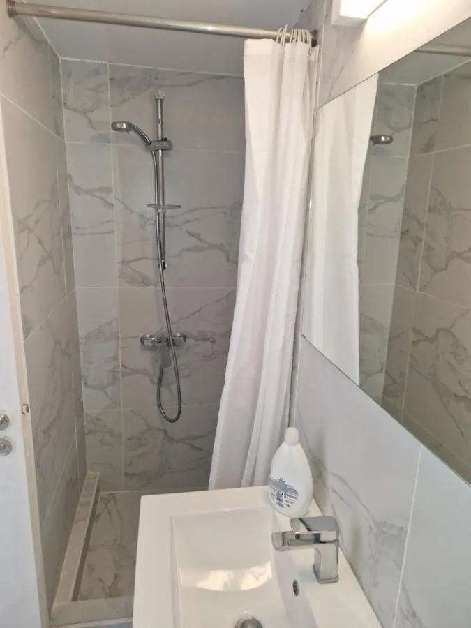 Kolonaki Seaview Apartments Larnaca