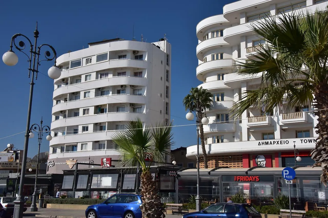 Kolonaki Seaview Apartments Larnaca