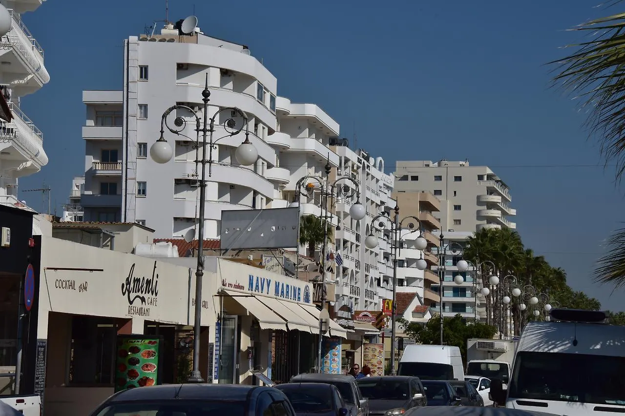 Kolonaki Seaview Apartments Larnaca